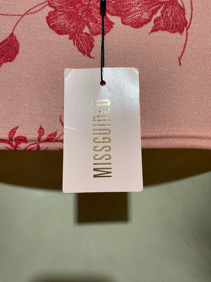 MISSGUIDED |S| A8| WOMEN'S PINK & RED FLORAL PRINT TWO-PIECE CROP TOP & SKIRT SET