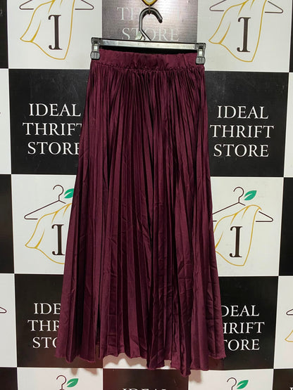 NEW LOOK |S| WAIST 22| A7| WOMEN'S BURGUNDY SATIN PLEATED MIDI SKIRT