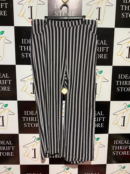 WIDE LEG |XXL| WAIST 38| A7| WOMEN'S BLACK & WHITE VERTICAL STRIPED WIDE-LEG TROUSERS