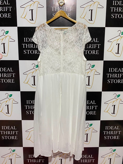 SHEIN CURVE |XL| BUST 20| A9| LACE OVERLAY CHIFFON MAXI DRESS - WHITE / IVORY