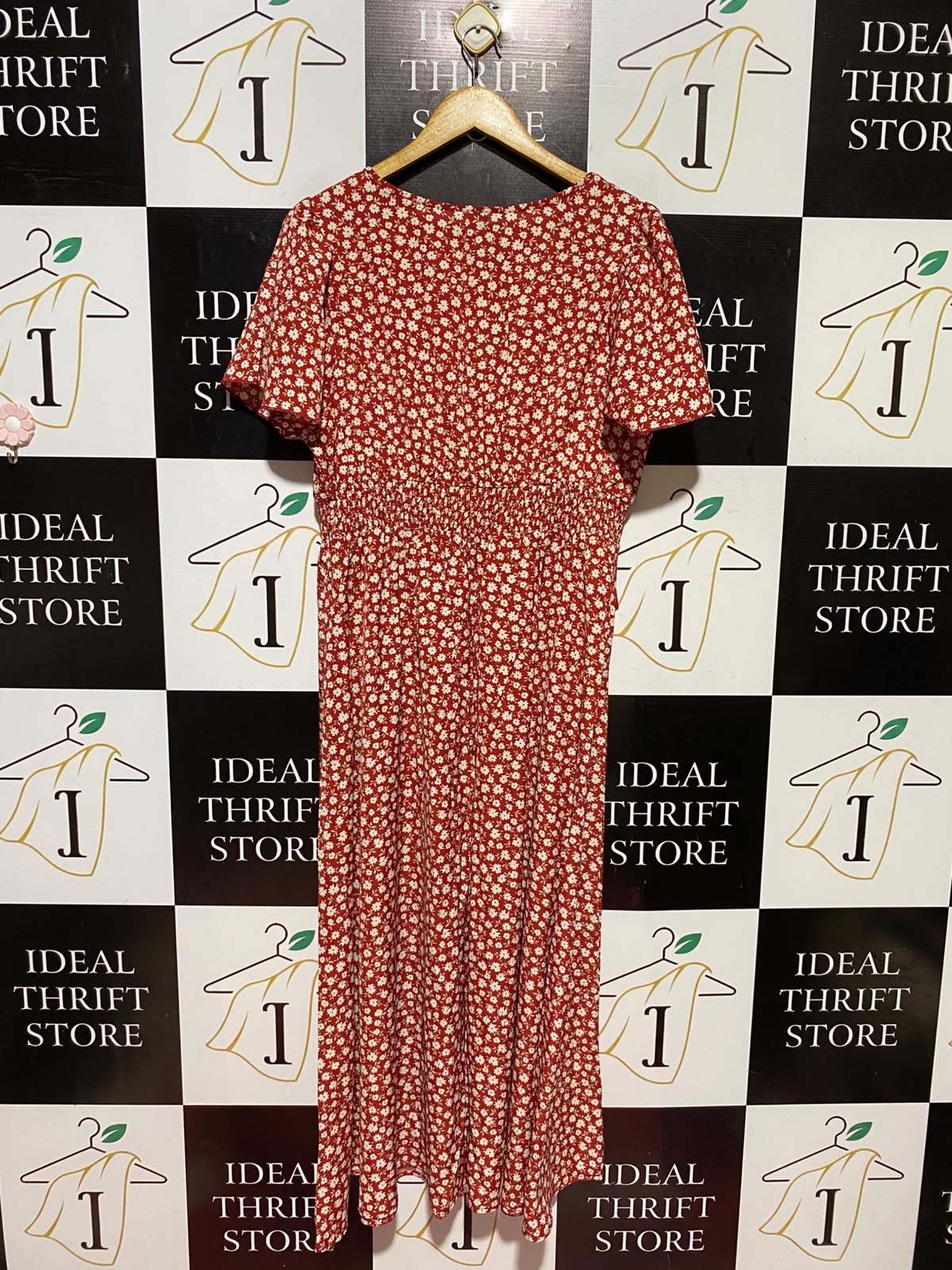 SHEIN CURVE |XL| BUST 18| A9| FLORAL PRINT V-NECK FLUTTER SLEEVE MAXI DRESS - RED & WHITE