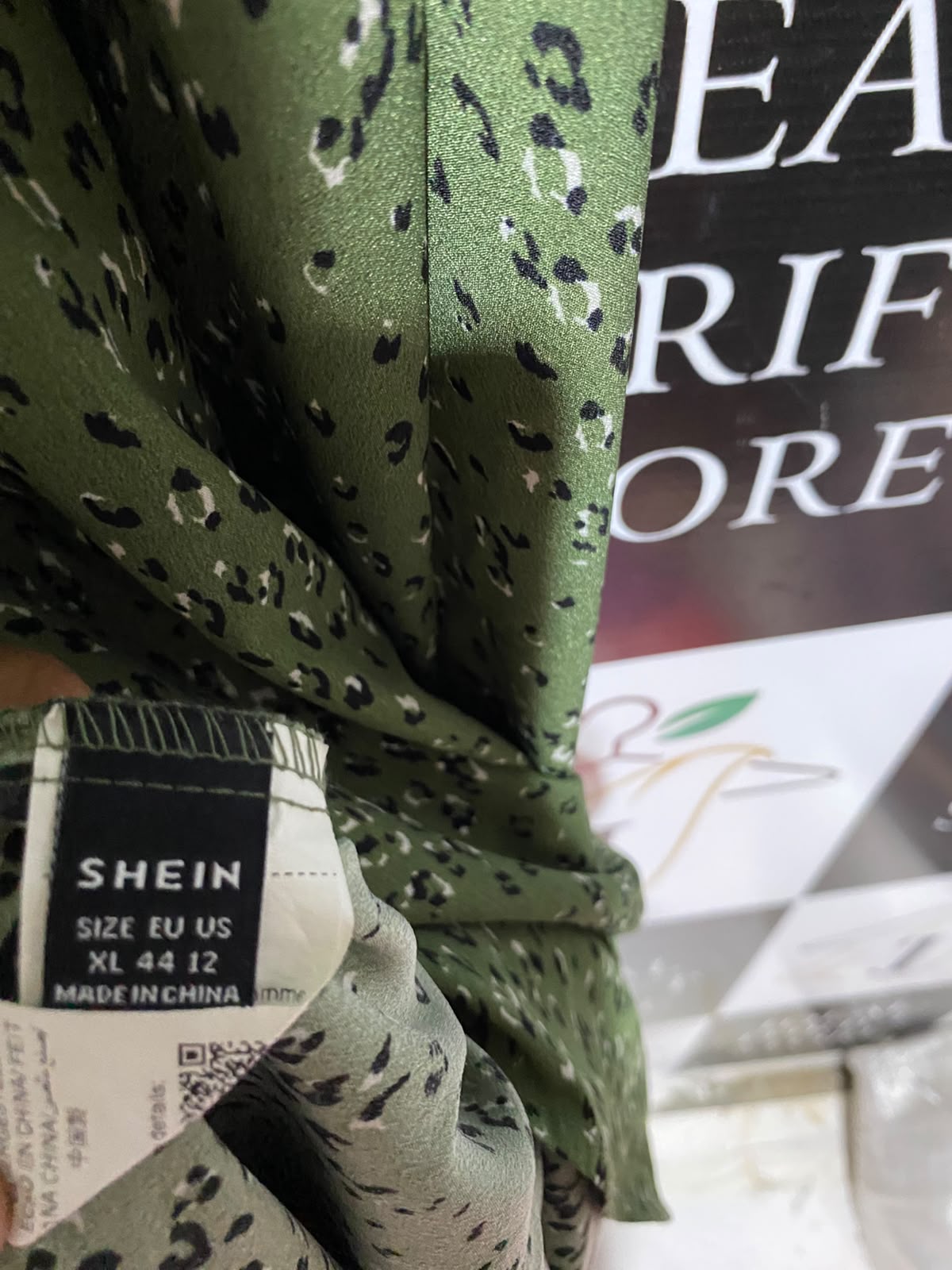 SHEIN |XL| BUST 20| A9| BOHEMIAN ANIMAL PRINT MAXI DRESS WITH CROCHET LACE TRIM - OLIVE GREEN
