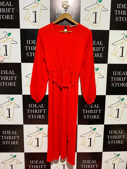 TU WOMAN |M| BUST 18| A9| TEXTURED LONG SLEEVE BELTED MAXI DRESS - VIBRANT RED