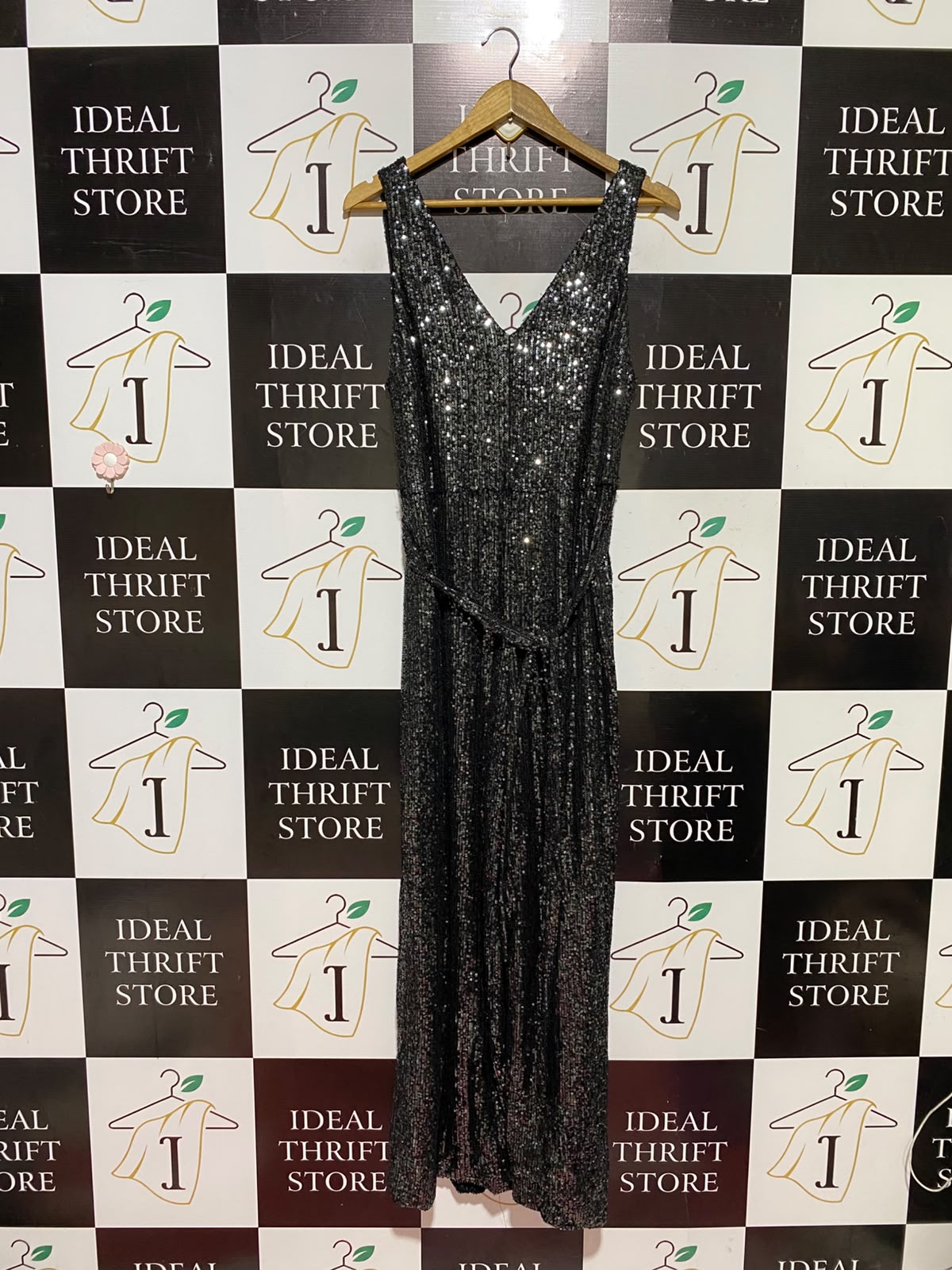 NEW LOOK |L| BUST 19| A9| FULLY SEQUINED V-NECK SLEEVELESS BELTED MAXI DRESS - CHARCOAL / GUNMETAL