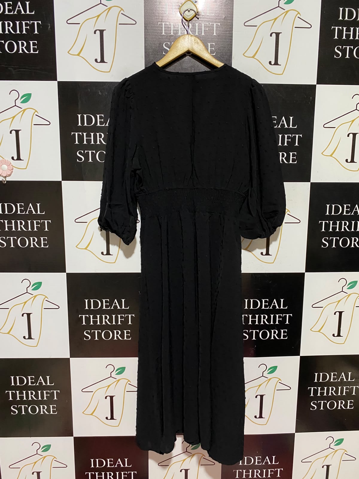 EMERY ROSE |L| BUST 18| A9| WOMEN'S SWISS DOT V-NECK MAXI DRESS - BLACK