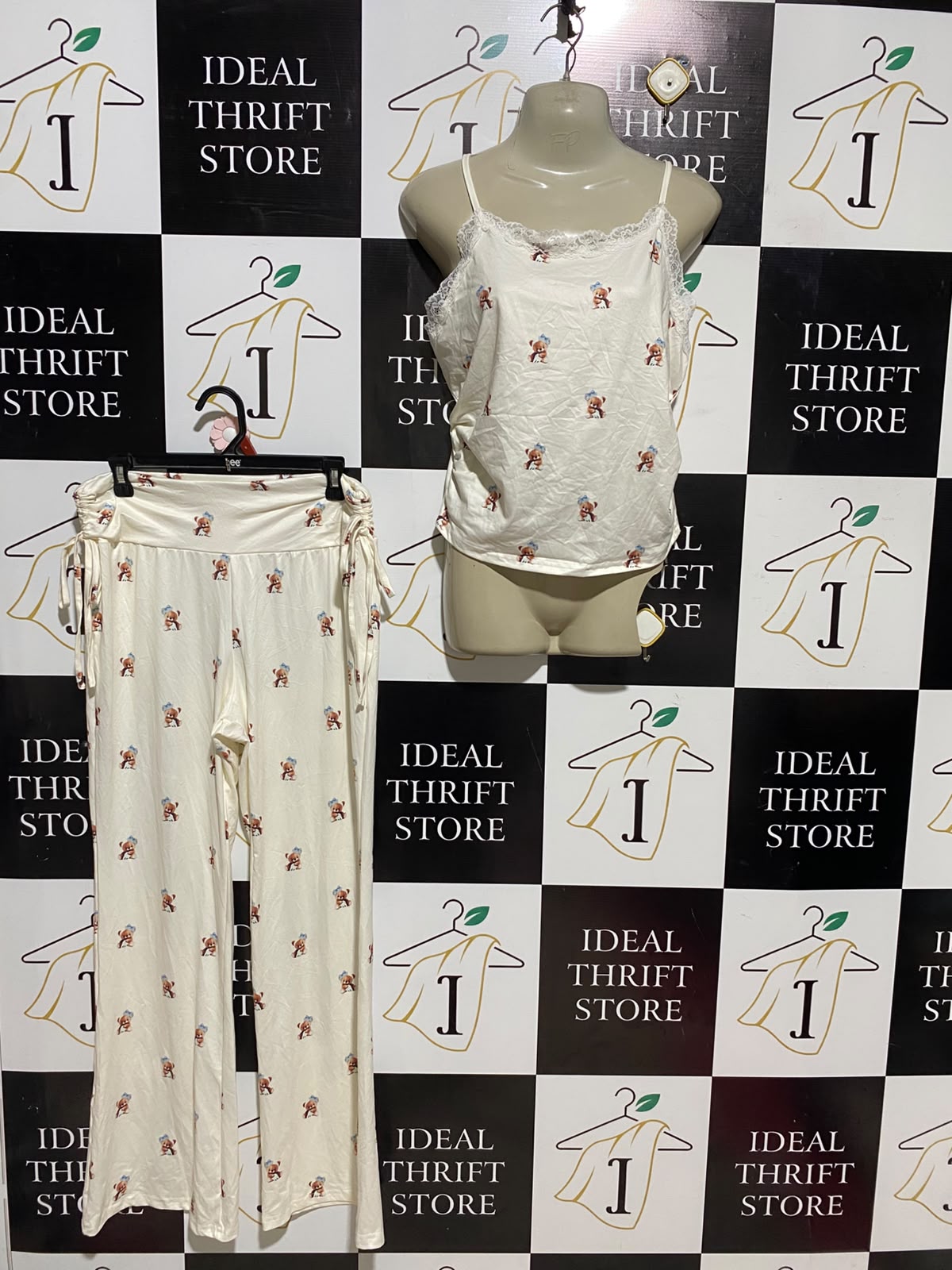 |XL| A9| TEDDY BEAR PRINT LACE-TRIM CAMI & DRAWSTRING PAJAMA TROUSER SET - CREAM