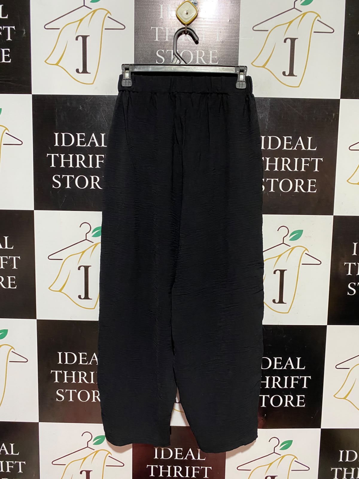|XS| WAIST 24| A9| HIGH-WAISTED TEXTURED RELAXED CULOTTES / WIDE-LEG TROUSERS - JET BLACK