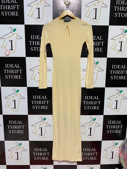 PRETTYLITTLE THING |S| BUST 14| A8| LONG-SLEEVE RIBBED KEYHOLE MAXI DRESS - BUTTER YELLOW / CREAM