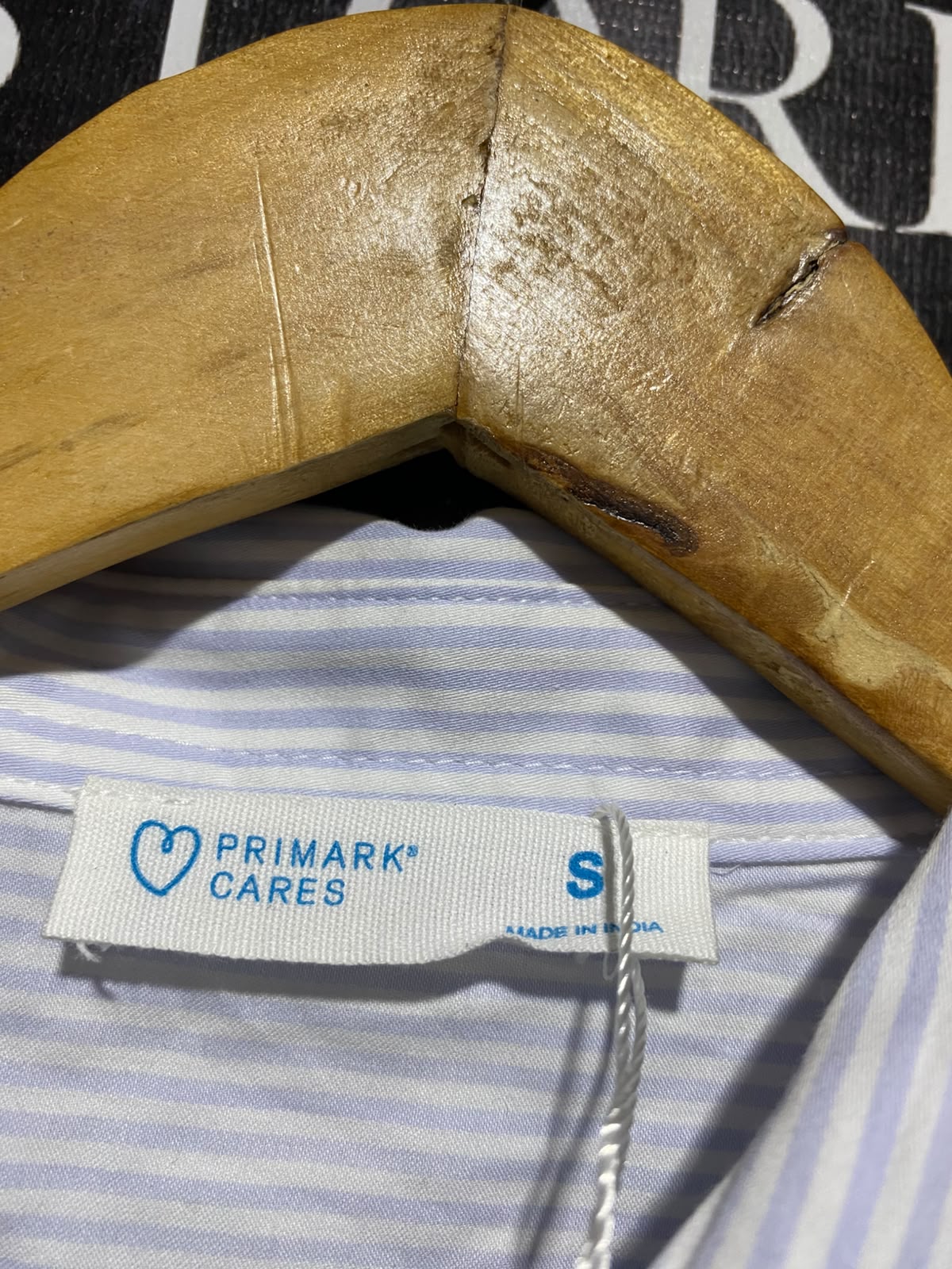 PRIMARK CARES |S| BUST 20| A8| PEARL-EMBELLISHED STRIPED CROPPED BUTTON-DOWN SHIRT - LIGHT BLUE & WHITE