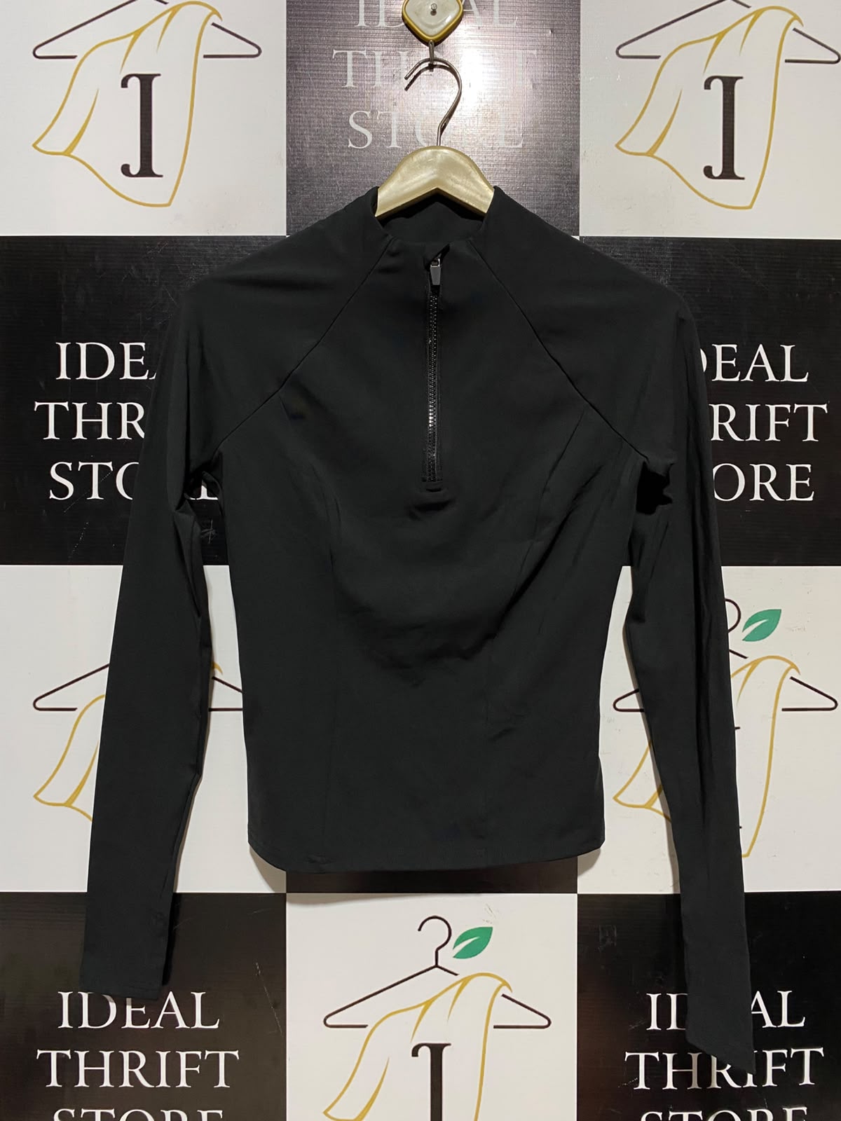 F&F |XS| BUST 16| A8| HALF-ZIP LONG-SLEEVE ATHLETIC TOP - MIDNIGHT BLACK