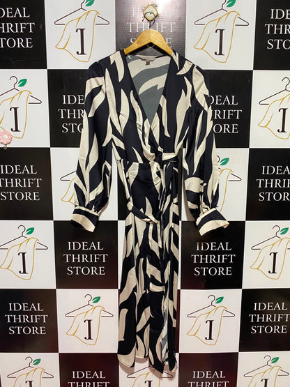 H&M |XS| BUST 16| A11| ABSTRACT PRINT WRAP LONG SLEEVE MIDI DRESS - BLACK & CREAM