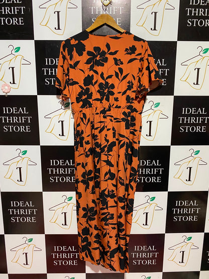 SHEIN |XL| BUST 21| A11| FLORAL PRINT SURPLICE V-NECK SHORT SLEEVE MAXI DRESS - ORANGE & BLACK