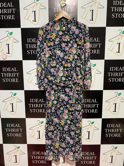 |L| BUST 19| A11| FLORAL PRINT HIGH-NECK TIE-WAIST MIDI DRESS - BLACK MULTI