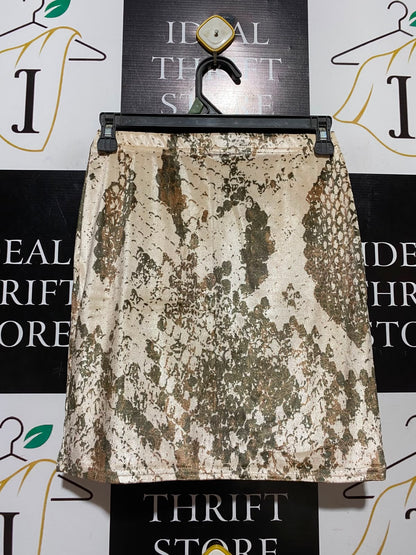 PRETTYLITTLE THING |XS| WAIST 24| A9| METALLIC SNAKESKIN PRINT MINI SKIRT - SHIMMER GOLD & OLIVE