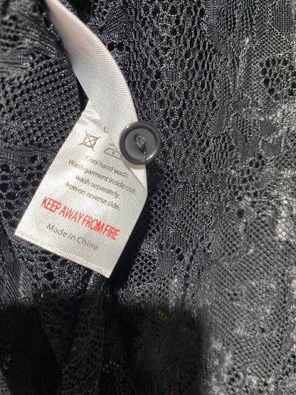 POUR MOI |M| BUST 20| A9| SHEER FLORAL LACE BUTTON-DOWN SHIRT - BLACK