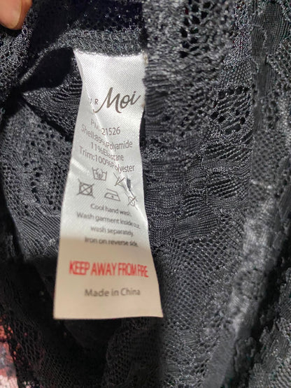 POUR MOI |M| BUST 20| A9| SHEER FLORAL LACE BUTTON-DOWN SHIRT - BLACK