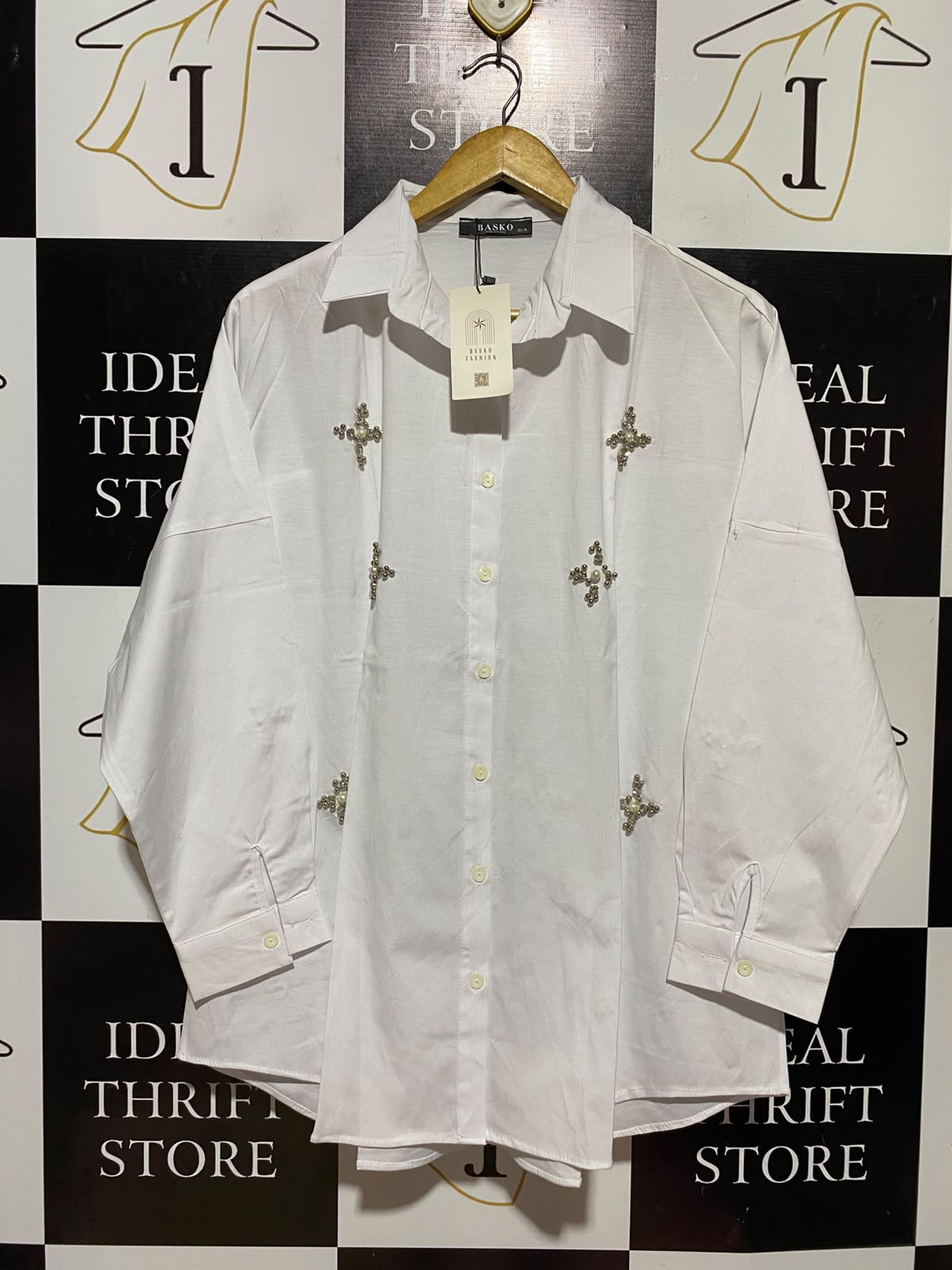 BASKO |XL| BUST FREE| A9| EMBELLISHED PEARL & BEAD MOTIF OVERSIZED BUTTON-DOWN SHIRT - WHITE