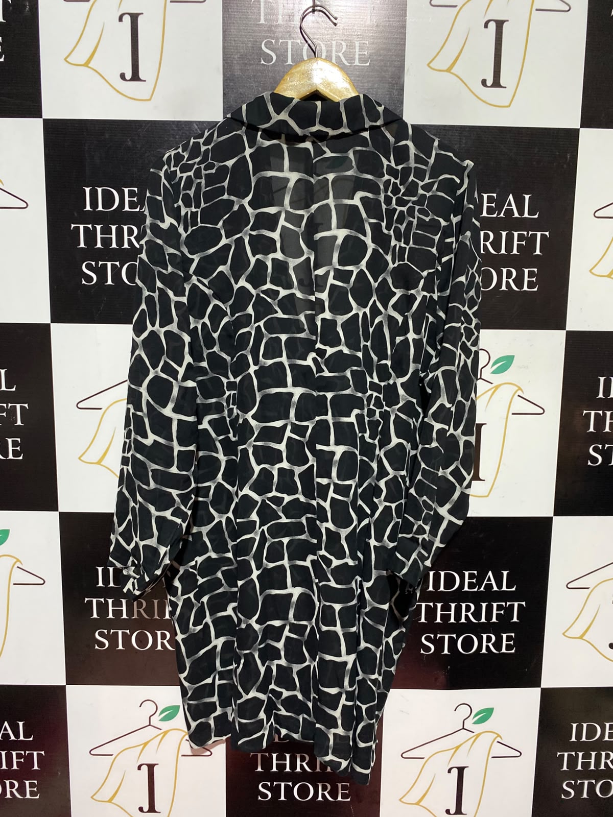 CANDA |XL| BUST 24| A12| WOMEN'S MONOCHROME GIRAFFE GEOMETRIC PRINT BUTTON-DOWN TUNIC SHIRT DRESS