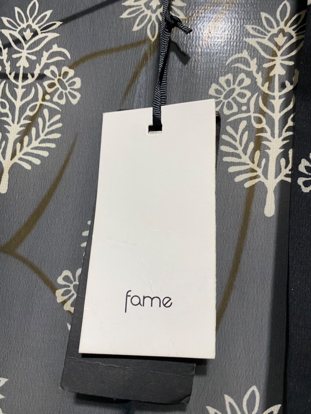 FAME |M/L| BUST 25| A12| WOMEN'S BLACK & CREAM BOTANICAL BLOCK-PRINT SHEER BELTED KIMONO CARDIGAN