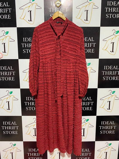 ASOS |XL| BUST 22| A12| WOMEN'S RUST RED TEXTURED CLIP-DOT TIE-NECK MAXI DRESS