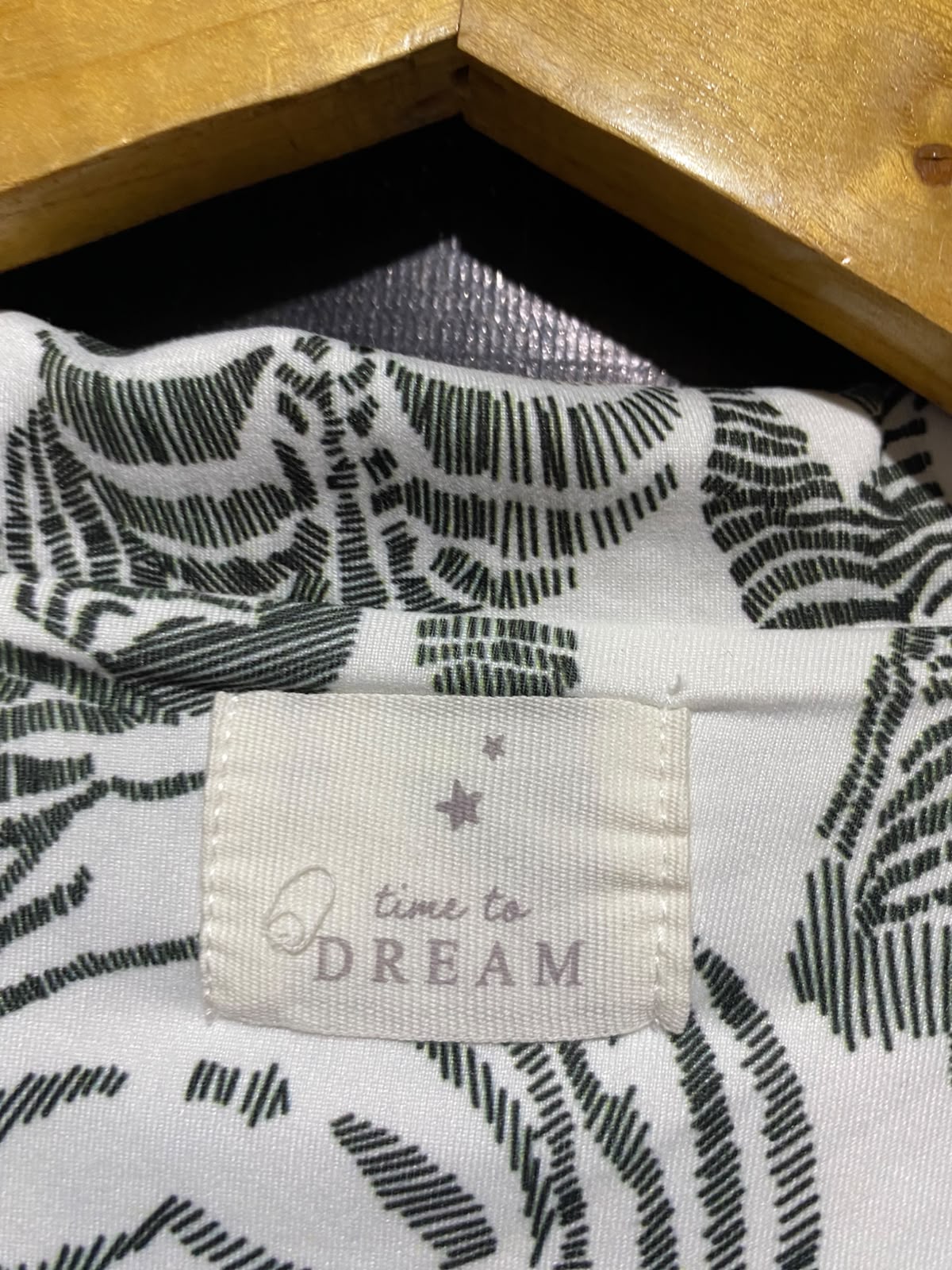 TIME TO DREAM |XL| A11|WOMEN'S BLACK & WHITE ZEBRA ILLUSTATIVE PRINT PAJAMA NIGHTWEAR SET