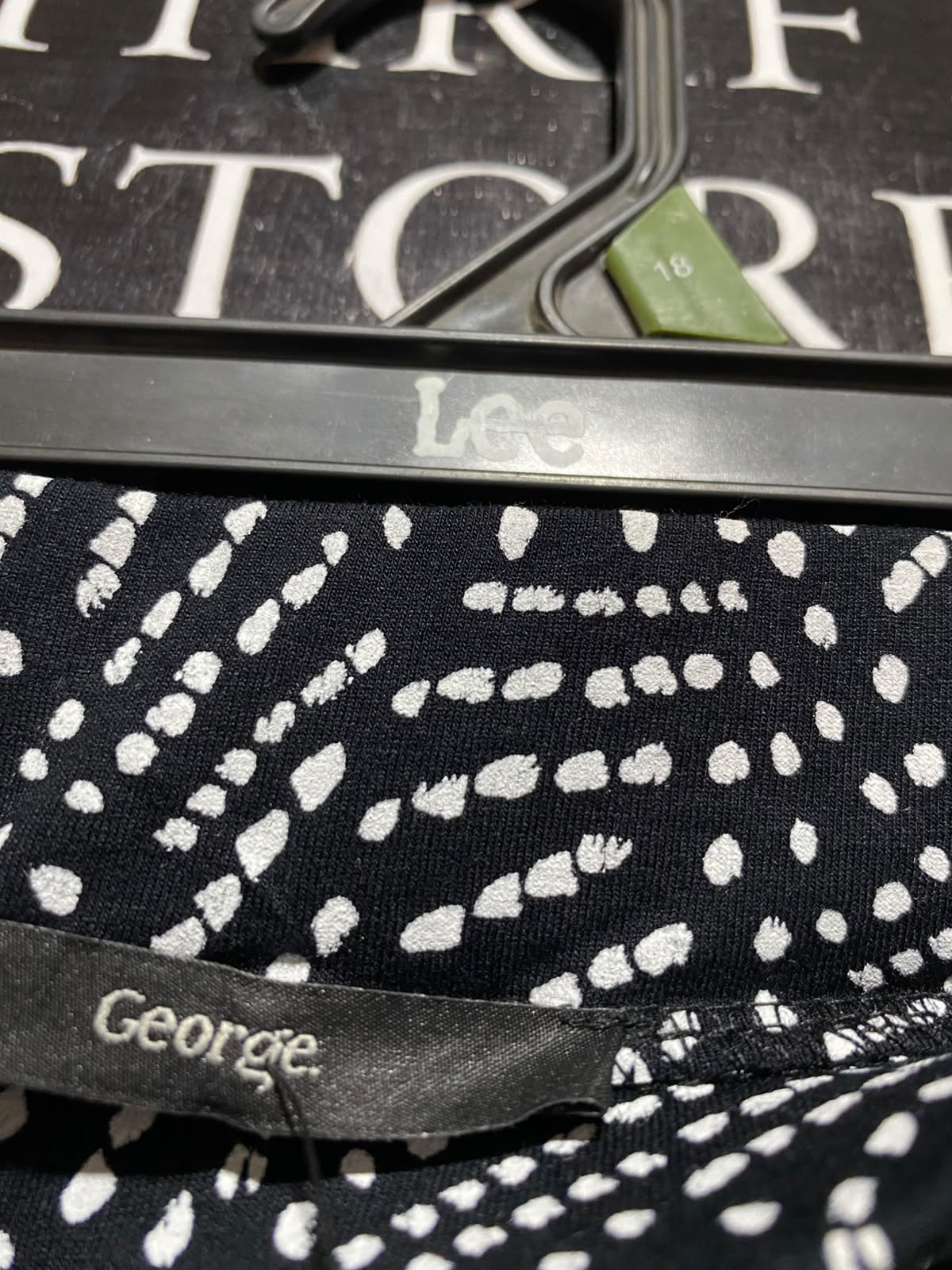GEORGE |XL| WAIST 34| A11| WOMEN'S BLACK & WHITE MONOCHROME SPECKLED FAN PRINT ANKLE TROUSERS