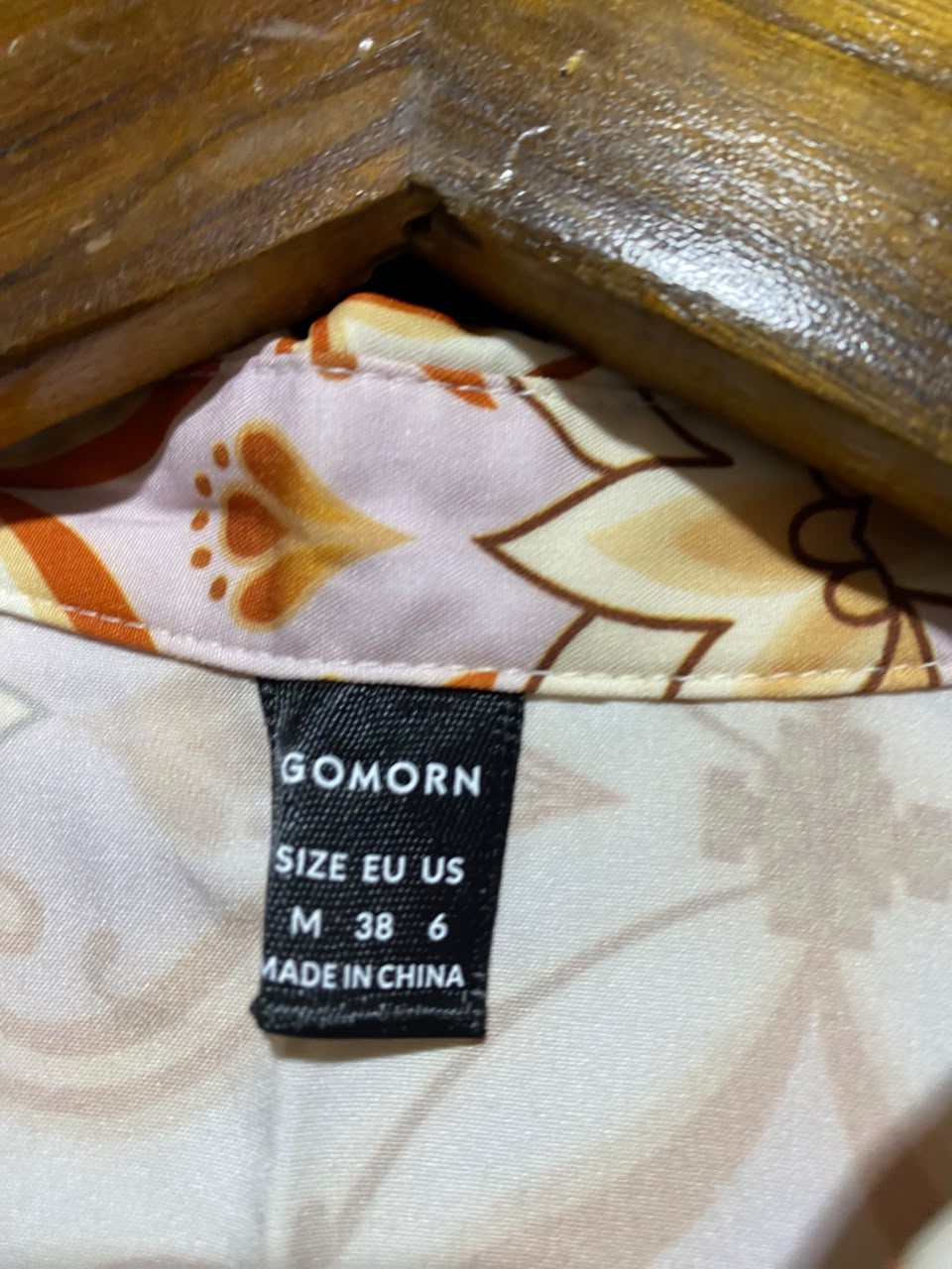 GOMORN |M| A11| WOMEN'S RETRO ORANGE & CREAM DAMASK PRINT TWO-PIECE SHIRT & TROUSER SET