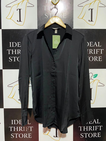 H&M |S| BUST 19| A11| WOMEN'S SOLID BLACK SATIN BUTTON-DOWN BLOUSE
