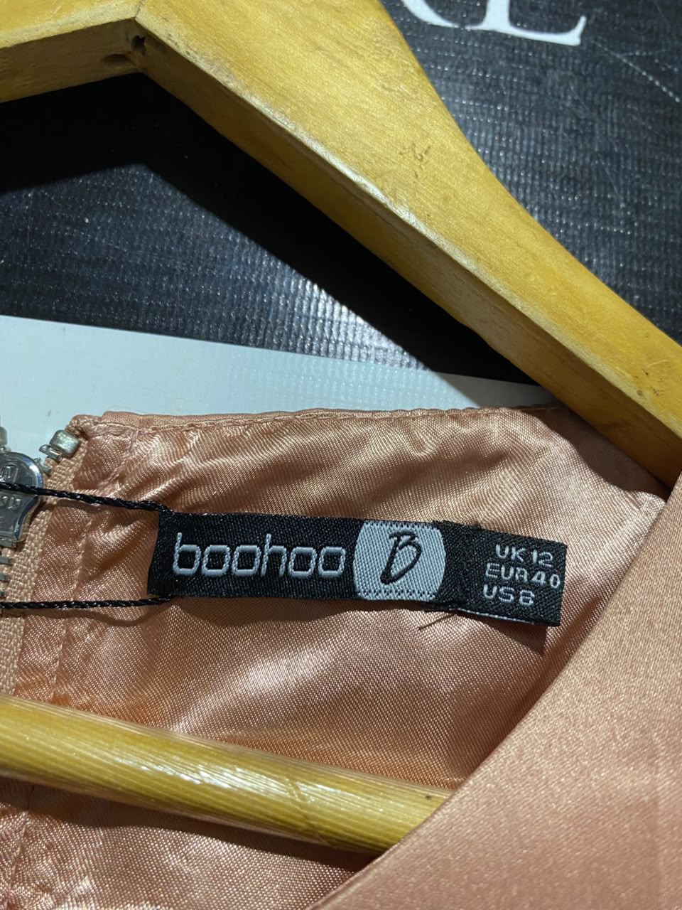 BOOHOO |M| BUST 18| A11| WOMEN'S DUSTY ROSE PINK SATIN CROPPED TANK TOP