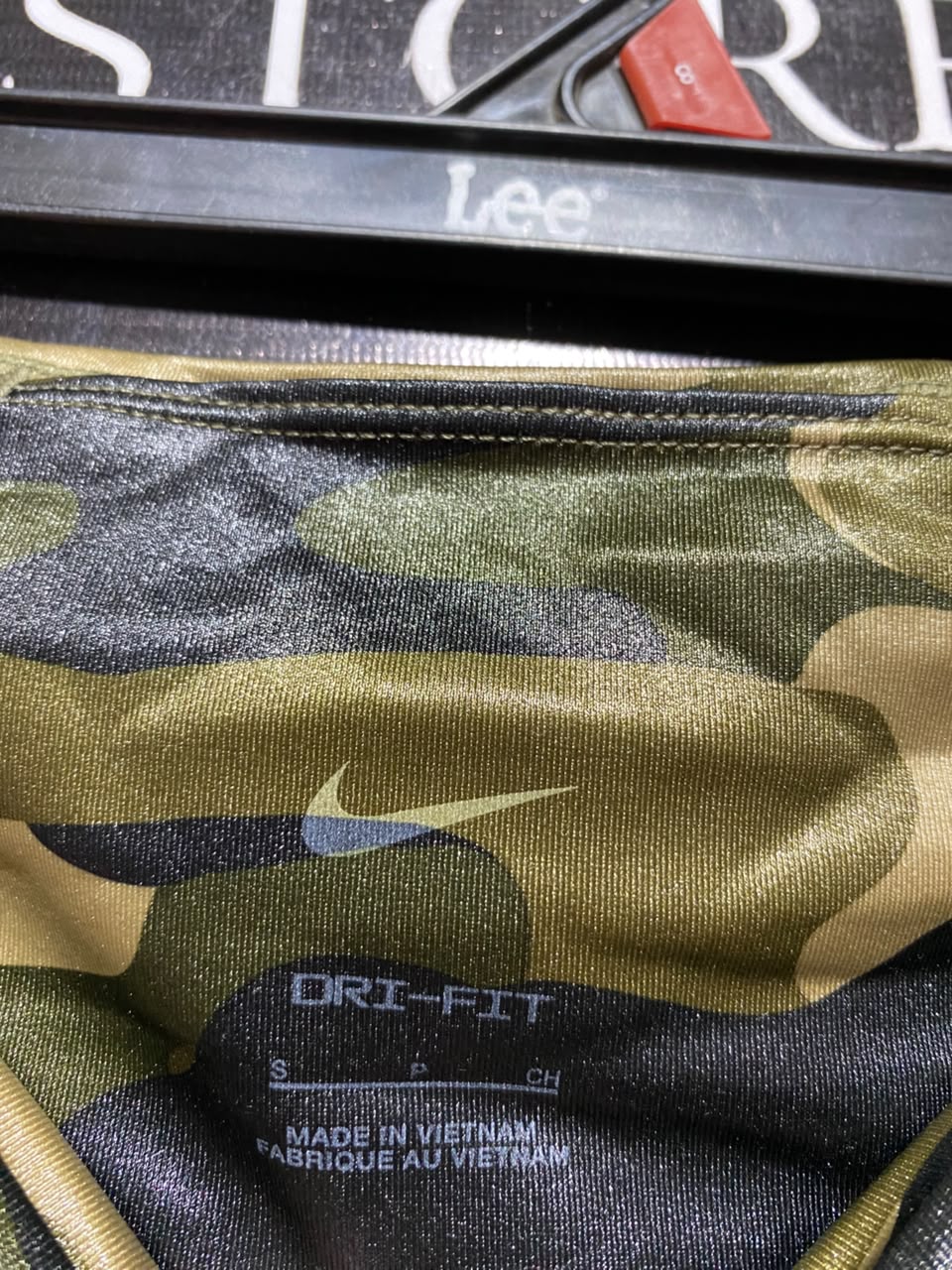 NIKE |S| WAIST 24| A11| WOMEN'S NIKE SHIMMER CAMOUFLAGE HIGH-WAIST ACTIVE LEGGINGS
