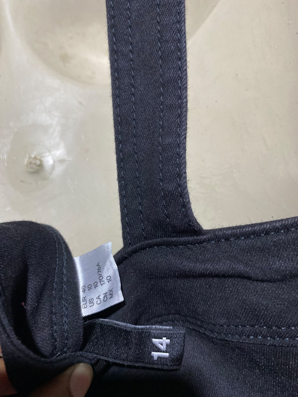 H&M DIVIDED |M| A13| WOMEN'S BLACK DENIM OVERALLS - SLIM FIT DUNGAREES WITH ZIPPER POCKET DETAILS