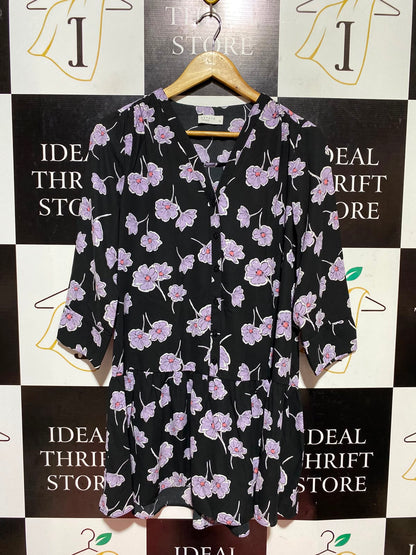 PAPAYA |M| BUST 19| A13| BLACK & PURPLE FLORAL MINI DRESS - 3/4 SLEEVE PEPLUM HEM SHIRT DRESS