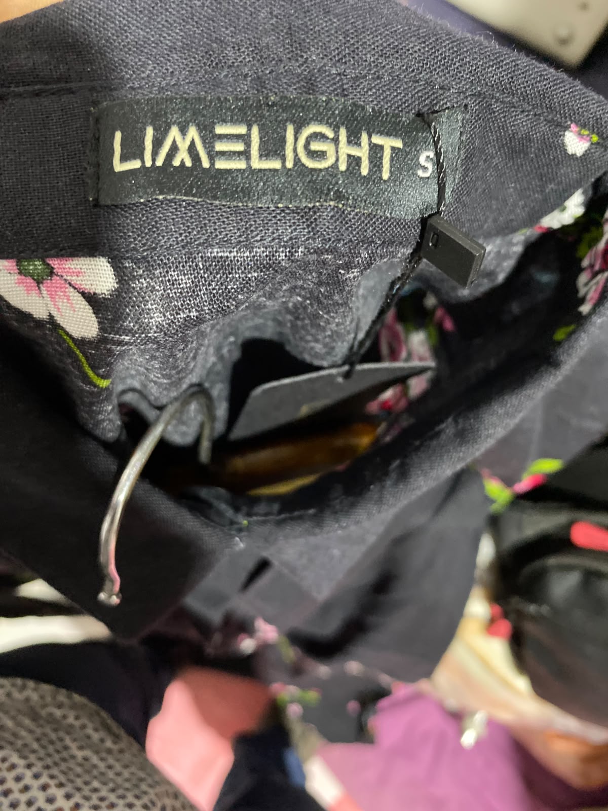 LIMELIGHT |M| BUST 18| A13| BLACK FLORAL PRINT MAXI SHIRT DRESS - LONG SLEEVE COLLARED DRESS