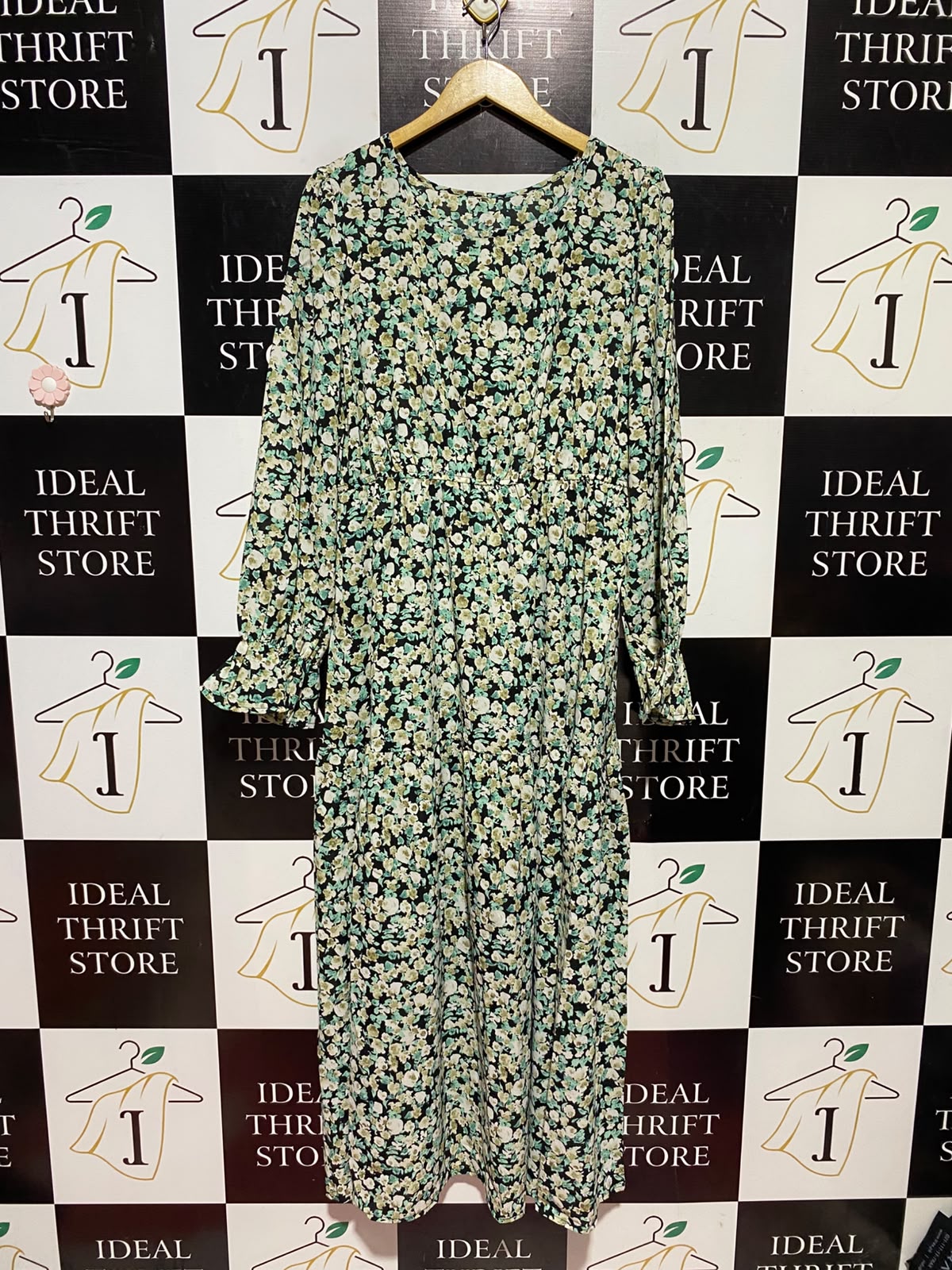 |XXL| BUST 21| A13| BLACK & GREEN DITSY FLORAL MAXI DRESS - LONG SLEEVE SMOCKED CUFF DRESS