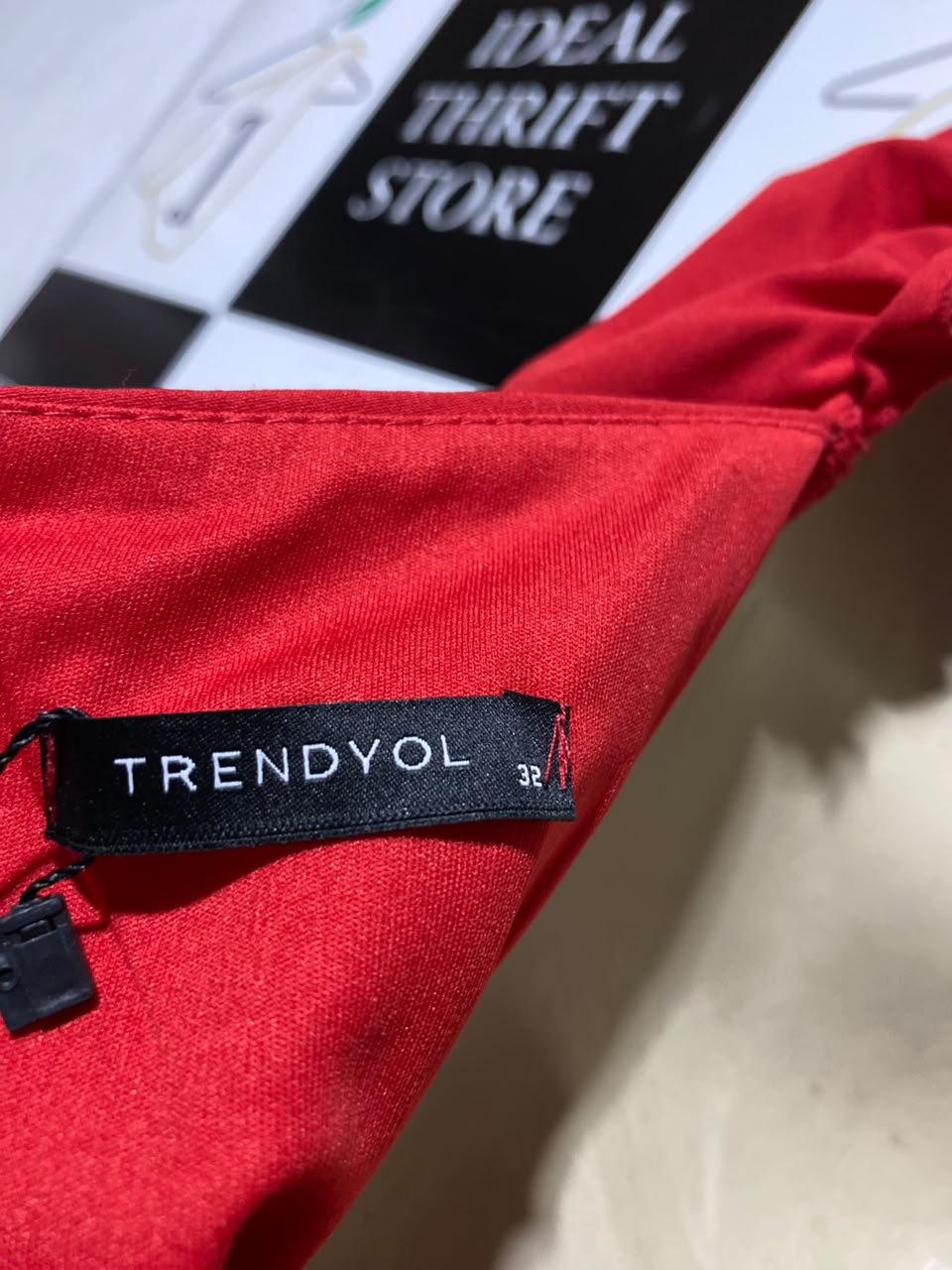 TRENDYOL |S| BUST 15| A12| RED PUFF SLEEVE SWEETHEART MIDI DRESS - ELEGANT MERMAID SILHOUETTE DRESS