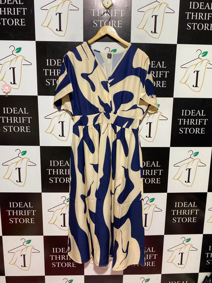 SHEIN |XL| BUST FREE| A12| BLUE & CREAM ABSTRACT PRINT MIDI DRESS - SHORT SLEEVE V-NECK DRESS