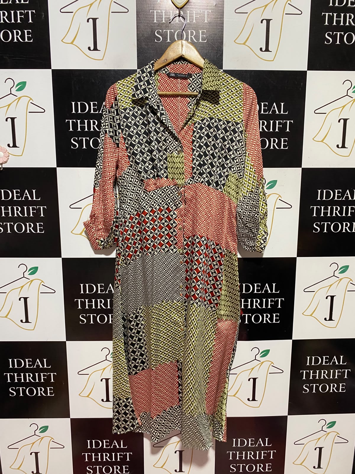 ZARA |S| BUST 18| A14| GEOMETRIC PATCHWORK PRINT BUTTON-DOWN MIDI SHIRT DRESS