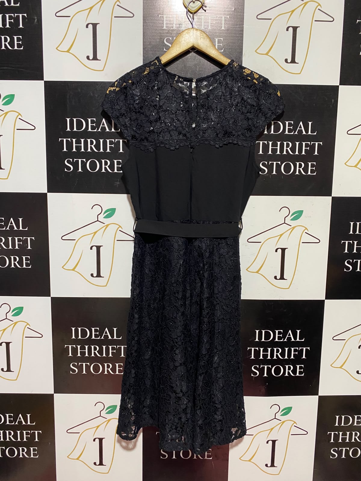 DOROTHY PERKINS |M| BUST 17| A14| ELEGANT LACE OVERLAY COCKTAIL MIDI DRESS WITH BELT - BLACK
