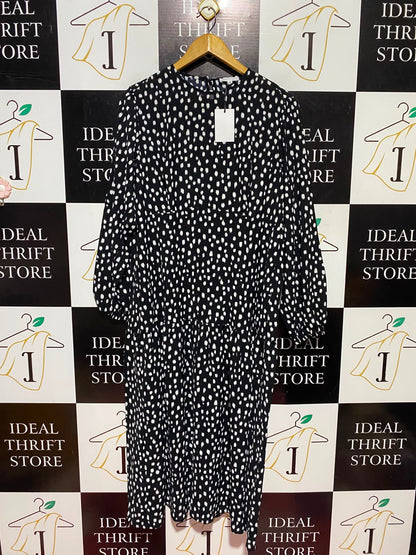 SIMPIY BE |L| BUST 20| A14| BLACK & WHITE ABSTRACT POLKA DOT DROP-WAIST MIDI DRESS