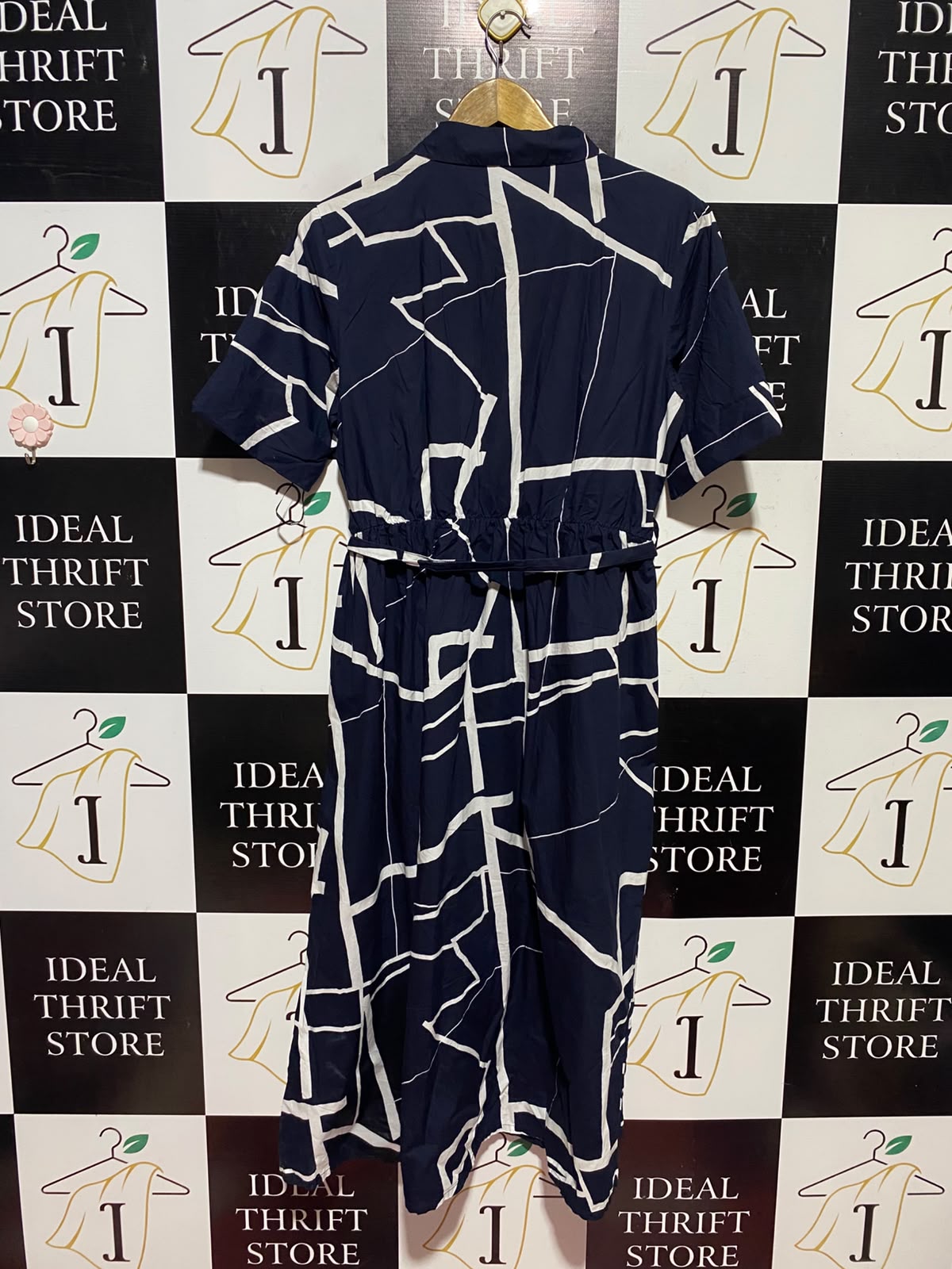 DKNY |M| BUST 18| A14| NAVY BLUE ABSTRACT LINE PRINT BUTTON-FRONT MIDI SHIRT DRESS WITH BELT