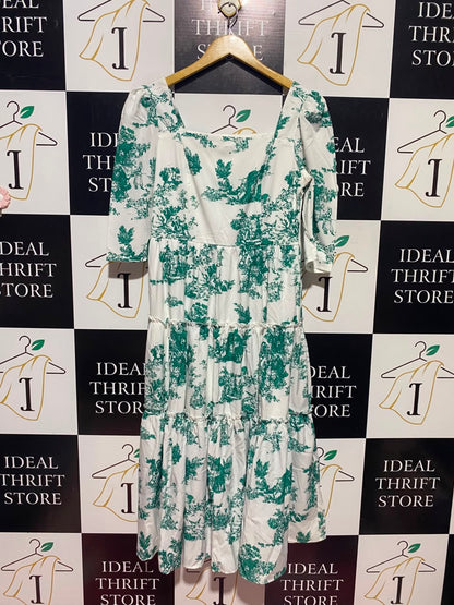 SHEIN |M| BUST 16| A14| GREEN TOILE DE JOUY SQUARE-NECK TIERED MAXI DRESS