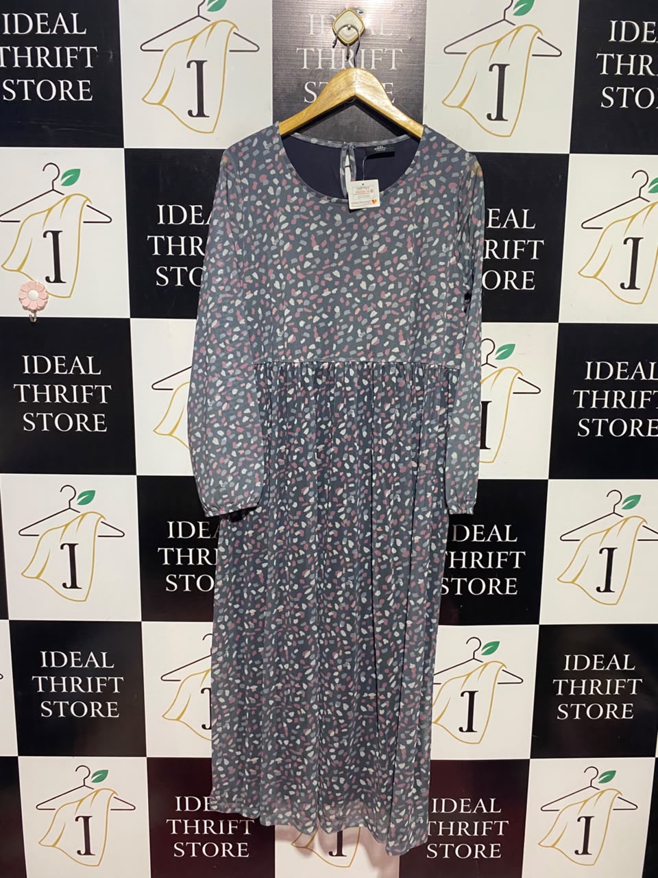 GINA BENOTTI |L| BUST 20| A14| GREY ABSTRACT TERRAZZO PRINT EMPIRE-WAIST MAXI DRESS