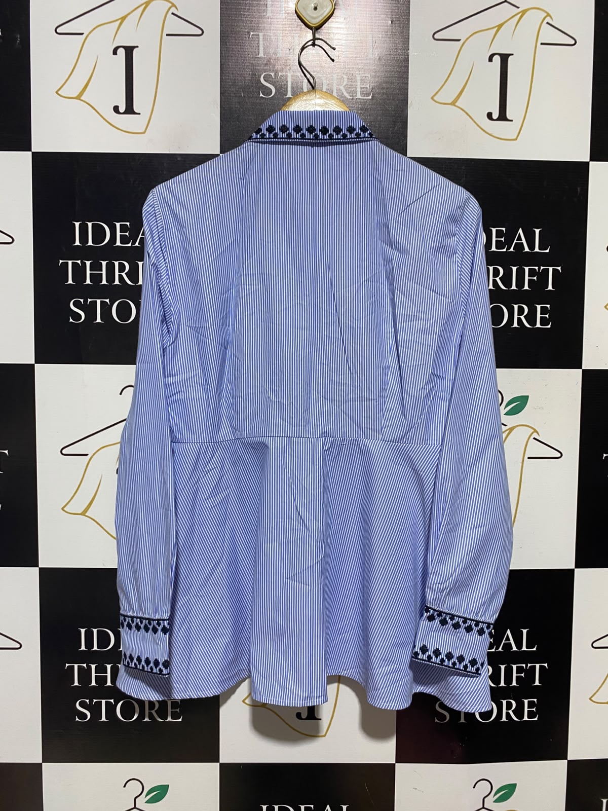 ZARA WOMAN |L| BUST 20| A14| BLUE STRIPED EMBROIDERED TASSEL BUTTON-DOWN SHIRT