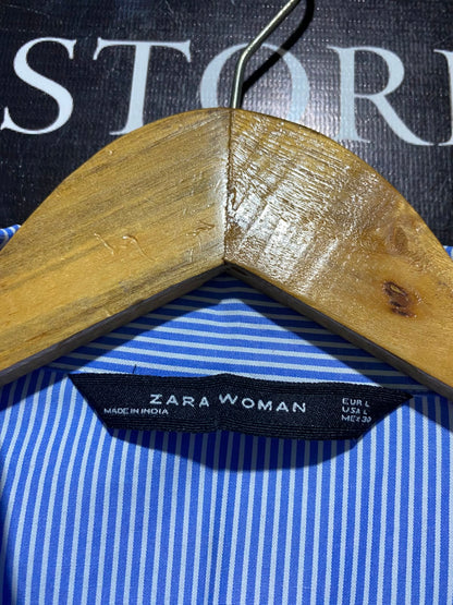 ZARA WOMAN |L| BUST 20| A14| BLUE STRIPED EMBROIDERED TASSEL BUTTON-DOWN SHIRT