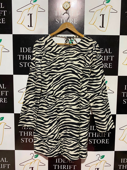 PRIMARK |L| BUST 18| A13| WOMEN'S MONOCHROME ZEBRA STRIPE TIE-BACK LONG-SLEEVE MINI DRESS