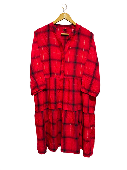 WOMAN |L| BUST 21| A15| RED & BLACK PLAID TIERED KNEE-LENGTH DRESS - 3/4 SLEEVE V-NECK METALLIC SHIMMER DRESS
