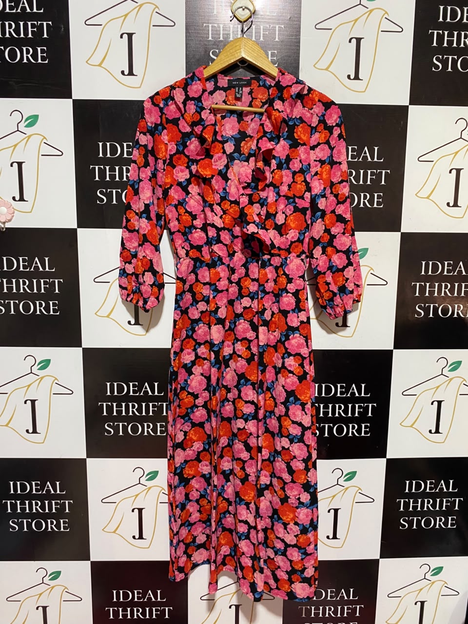 NEW LOOK |M| BUST 18| A15| RED & PINK FLORAL RUFFLE V-NECK MIDI DRESS - 3/4 SLEEVE CASUAL DRESS
