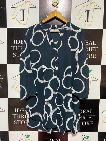 ROMAN |M| BUST 22| A15| BLACK & WHITE GEOMETRIC CIRCLE PRINT TUNIC - 3/4 SLEEVE V-NECK KURTI / BLOUSE