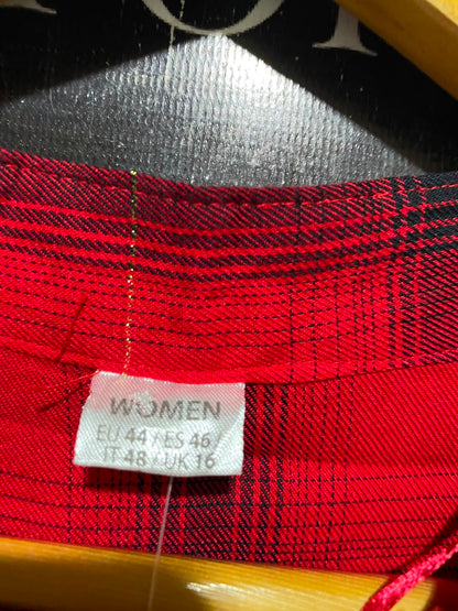 WOMAN |L| BUST 21| A15| RED & BLACK PLAID TIERED KNEE-LENGTH DRESS - 3/4 SLEEVE V-NECK METALLIC SHIMMER DRESS