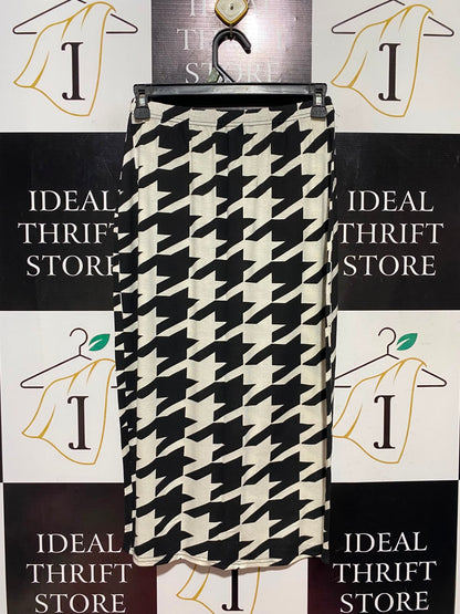 BOOHOO |XS| WAIST 24| A14| BLACK & WHITE HOUNDSTOOTH MIDI SKIRT - HIGH-WAISTED STRETCH PENCIL SKIRT